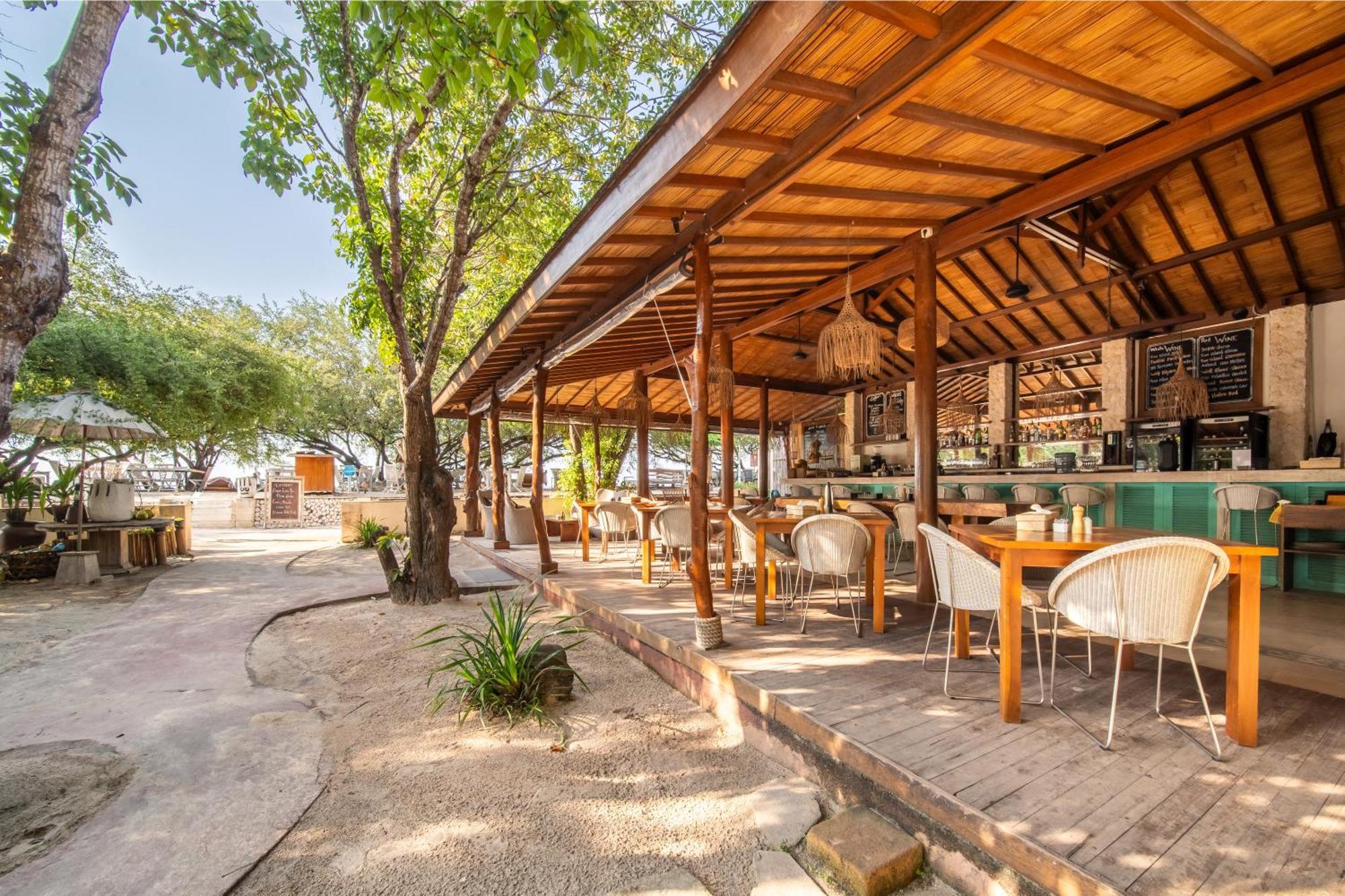 Wilson'S Retreat Hotel Джили Трауанган Екстериор снимка